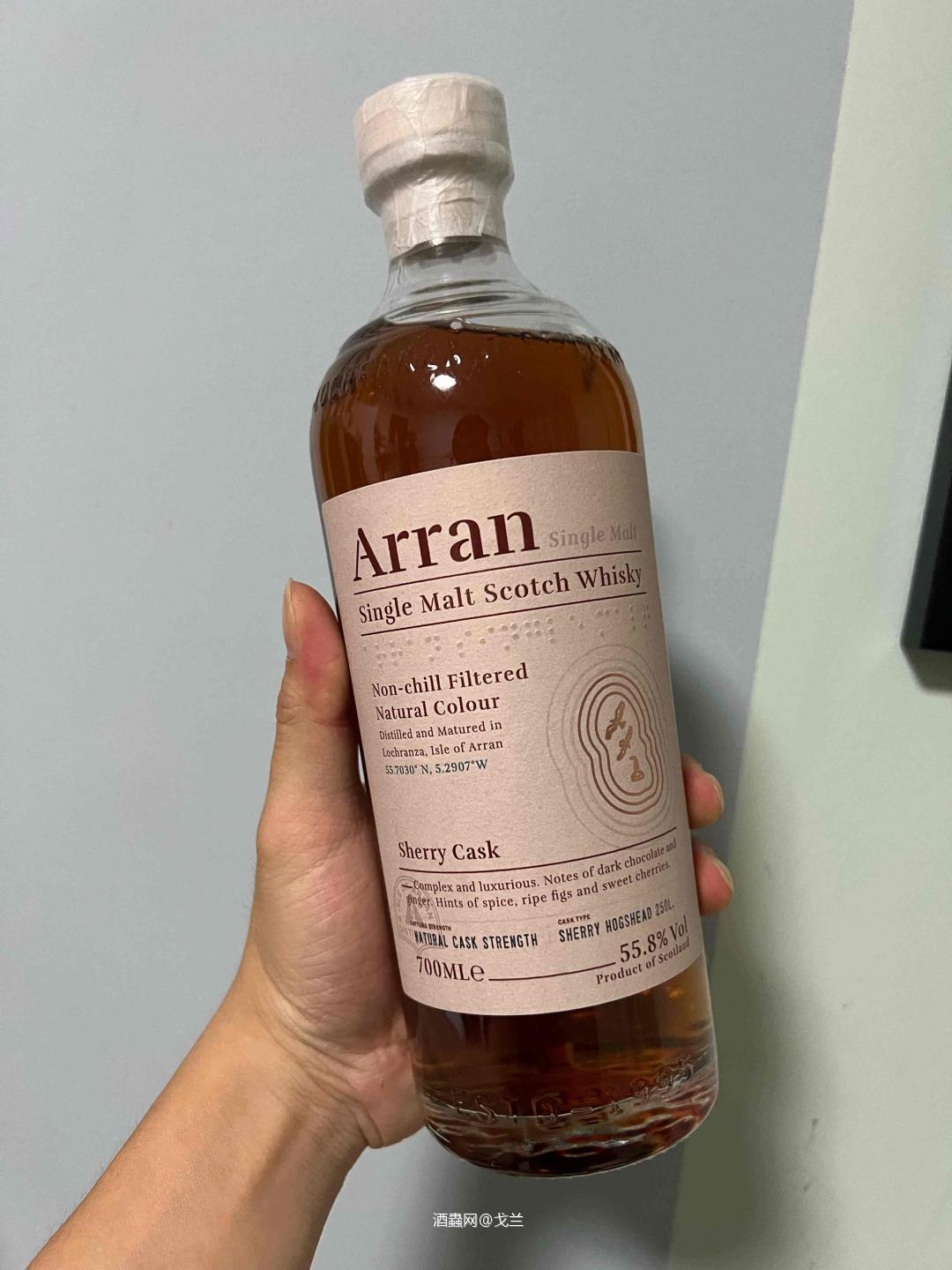 好酒不贪杯，所以封起来hhhhh 每一款酒不管好坏，喝过了觉得味道可以，都会买一瓶封起来留着hhh