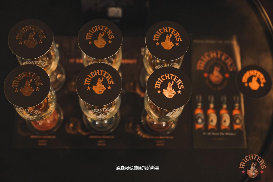 酩帝诗