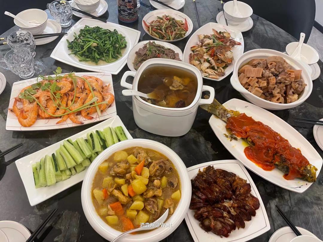 周末小聚<img src='https://sdata.whiskyworm.com/xcxpics/emoji_5.png' class='emoji' />