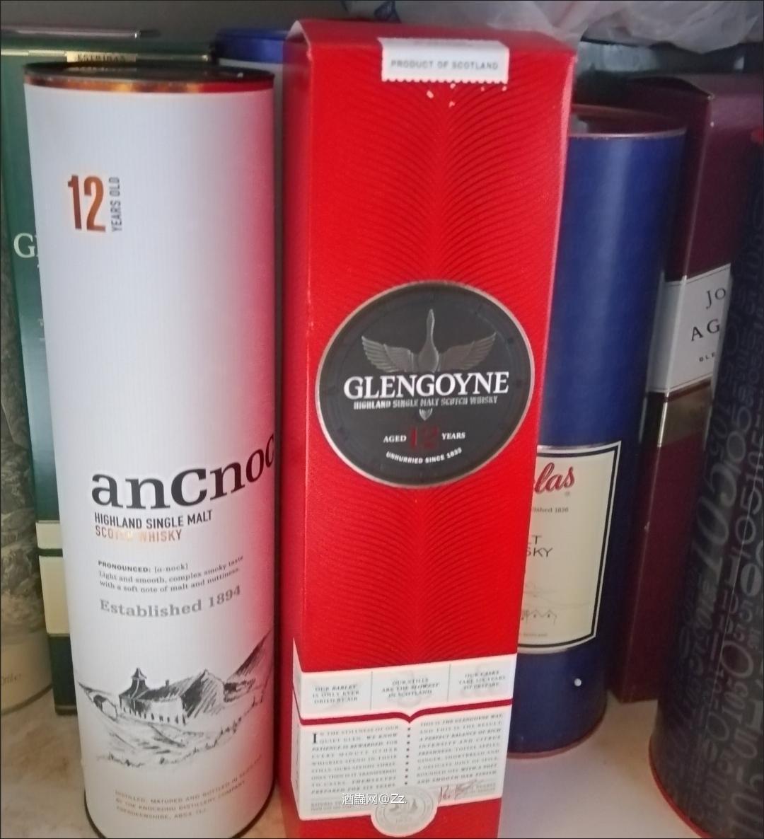 威士忌的历史与文化相互交织,每一瓶酒都有其独特的背景和故事。了解这些背景不仅能提升品鉴的乐趣,也让人对这份饮品有了更深刻的尊重与理解。