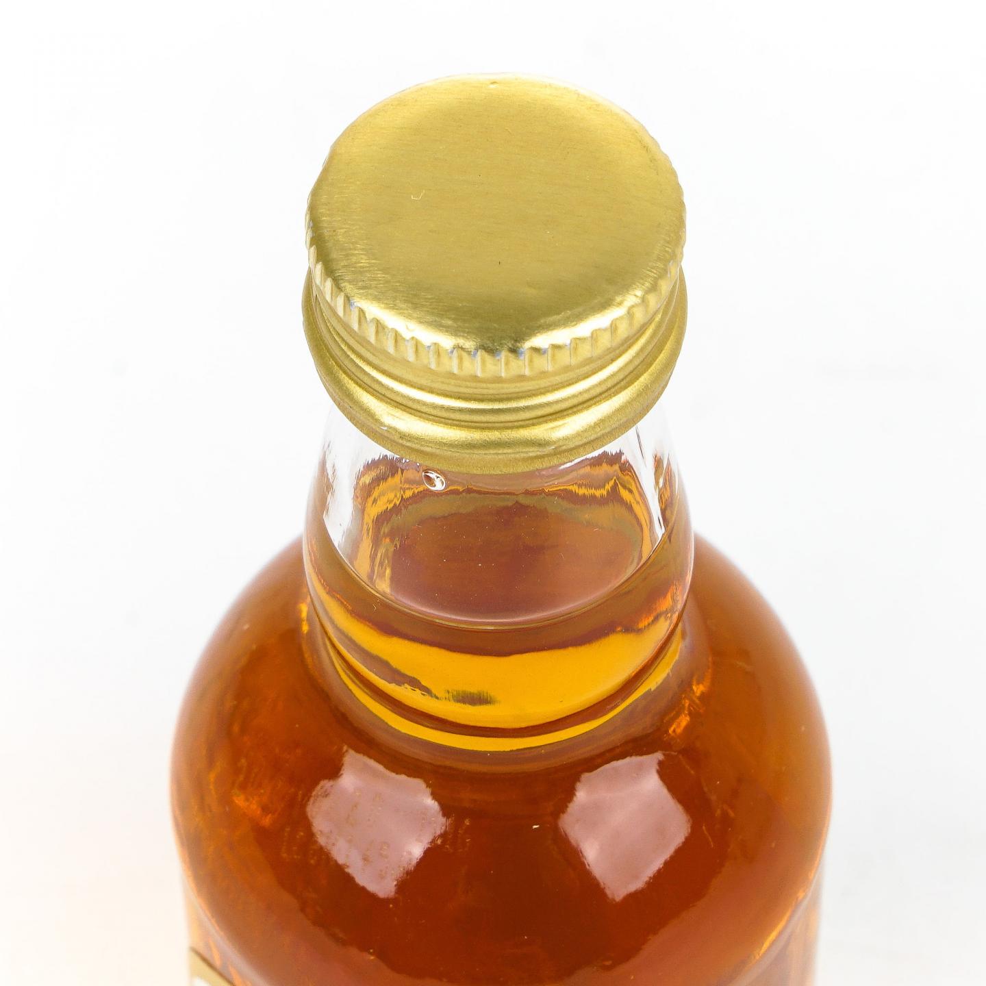 三得利 Reserve Whisky 熊造型 白兰地+ Chivas Regal 芝华士 2支组