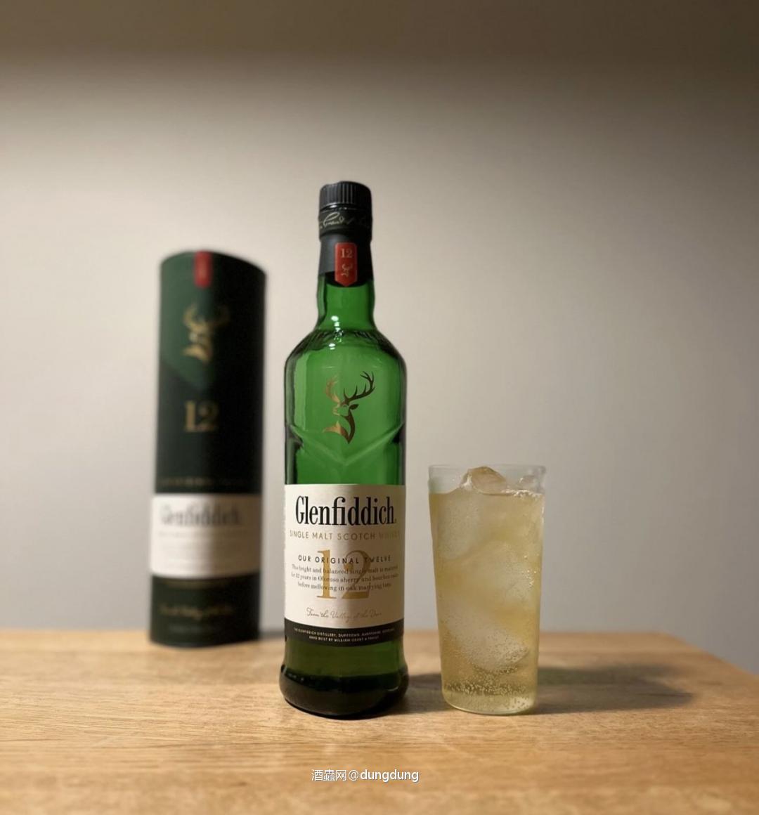 闷热下午，飞弟嗨波来一杯