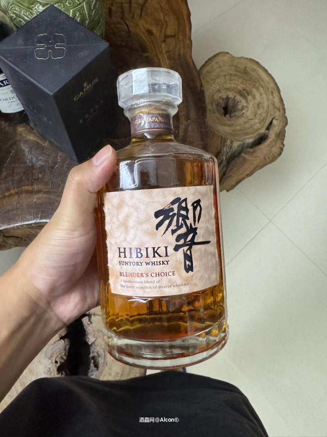 響红酒桶喝起来!