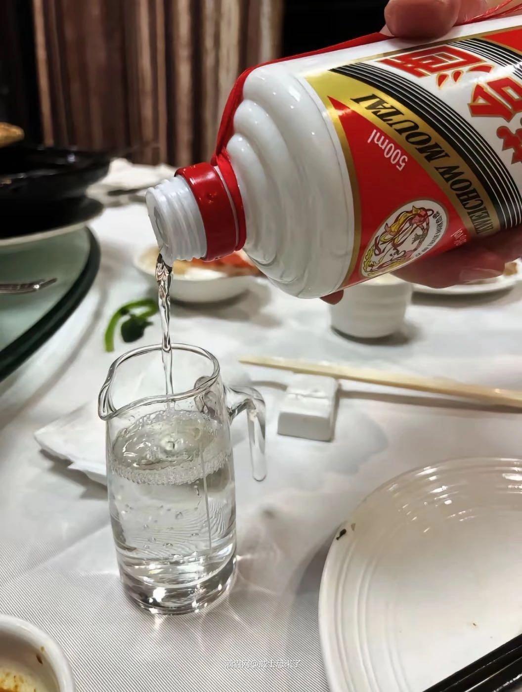 喝了茅台会飞天