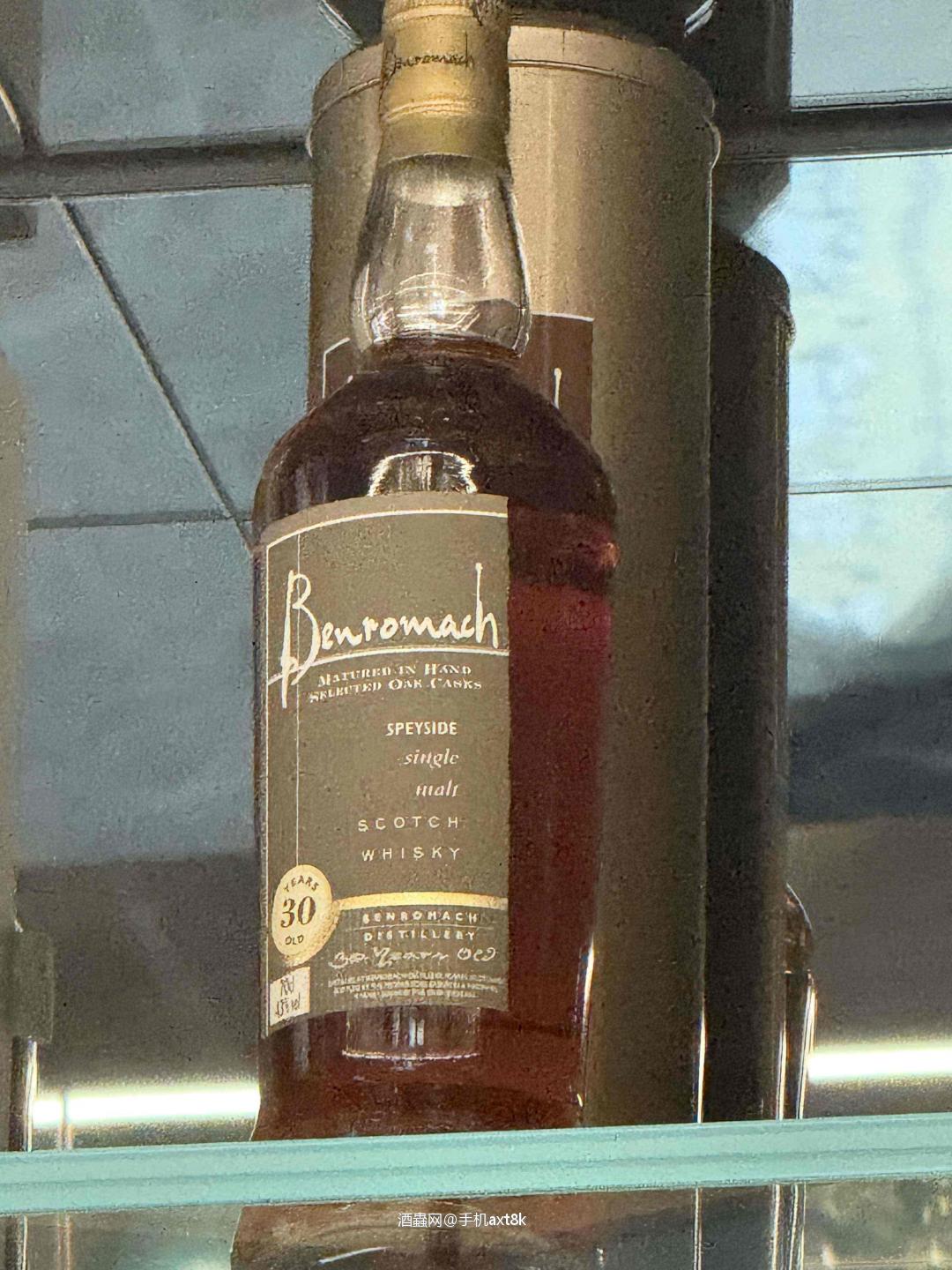 这三瓶有大佬懂吗<img src='https://sdata.whiskyworm.com/xcxpics/emoji_4.png' class='emoji' />