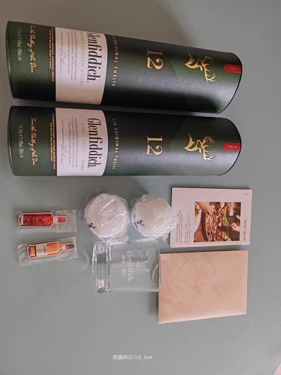 浓烈的烟熏味或许唤起对往昔的怀念，而柔和的果香则能带来宁静与放松。威士忌如同生活的调味品，在不同的心境中赋予我们独特的体验。