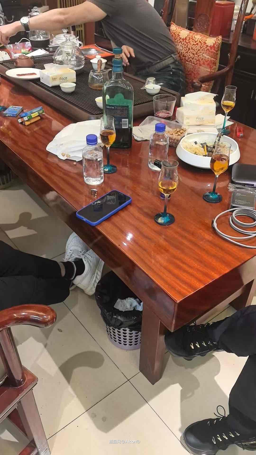 看完电影好东西就想喝苏格登了