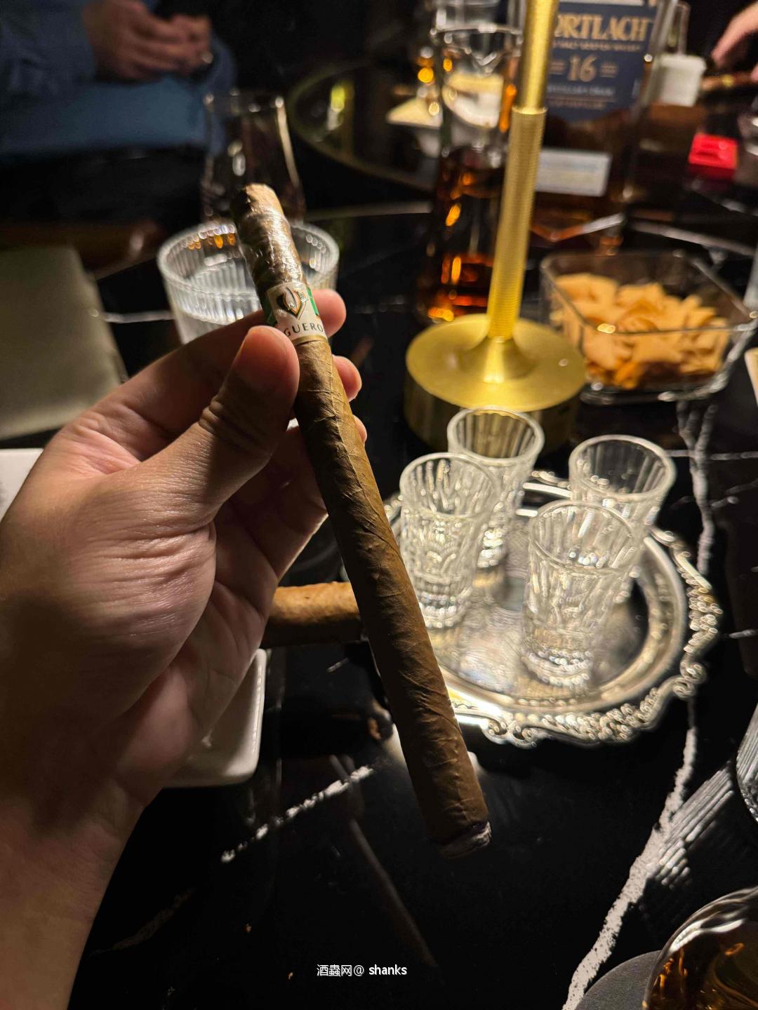 <p class='p'/><p class='p'/>