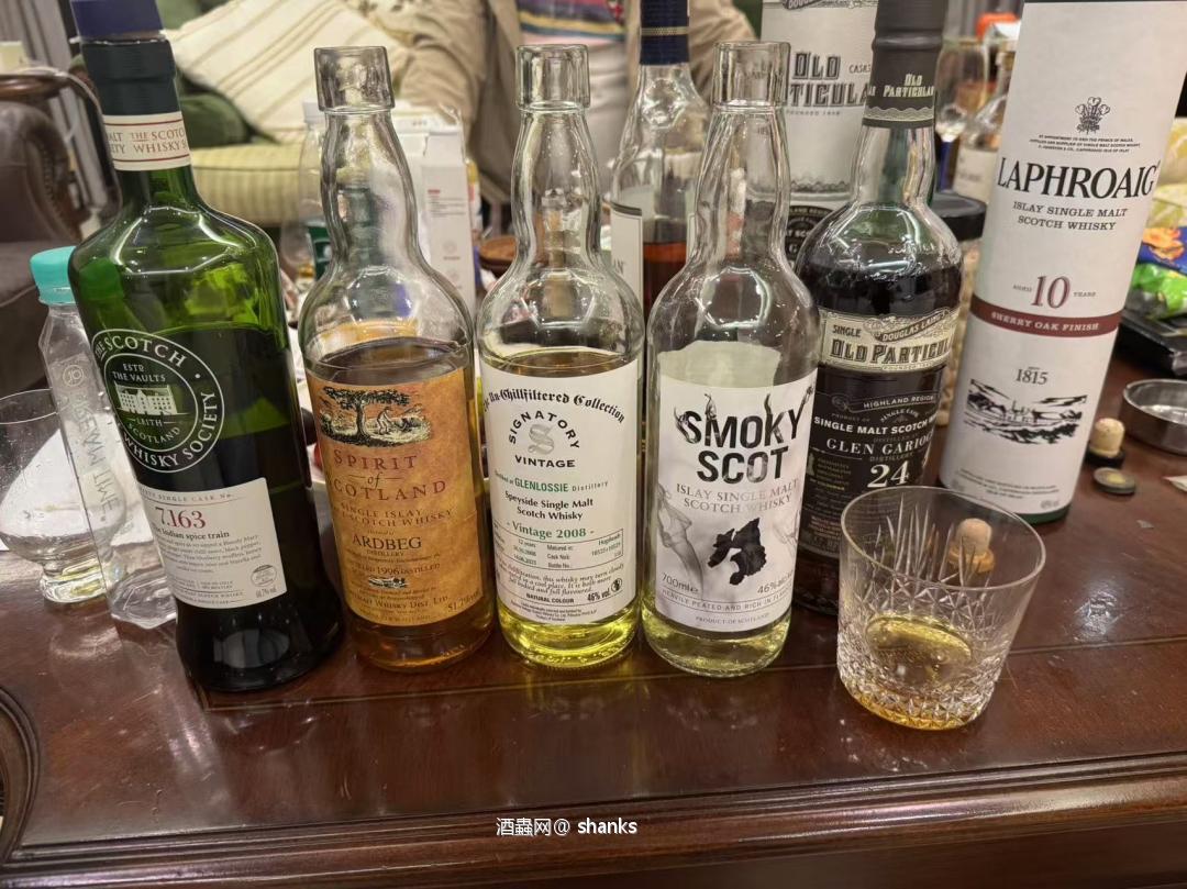 有些人真的酸，看到别人有就说别人假酒偷图，经典