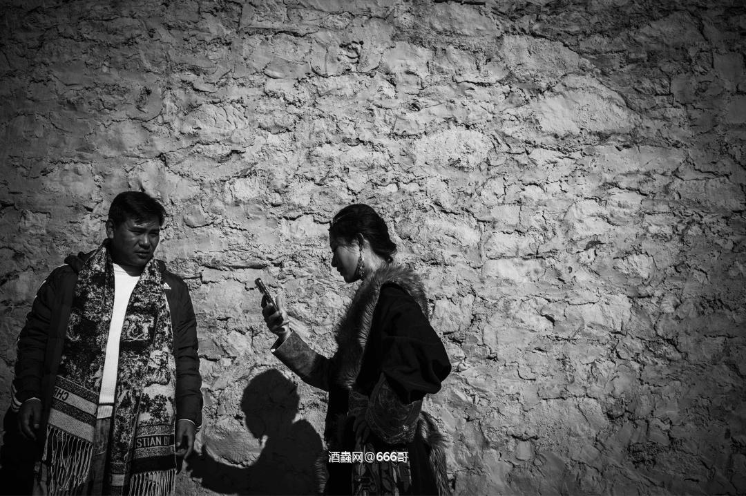 <p class='p'/><p class='p'/><p class='p'/>