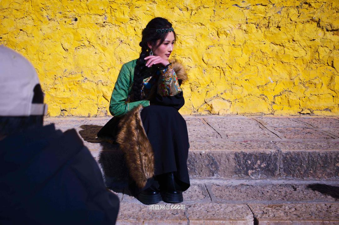 <p class='p'/><p class='p'/><p class='p'/>