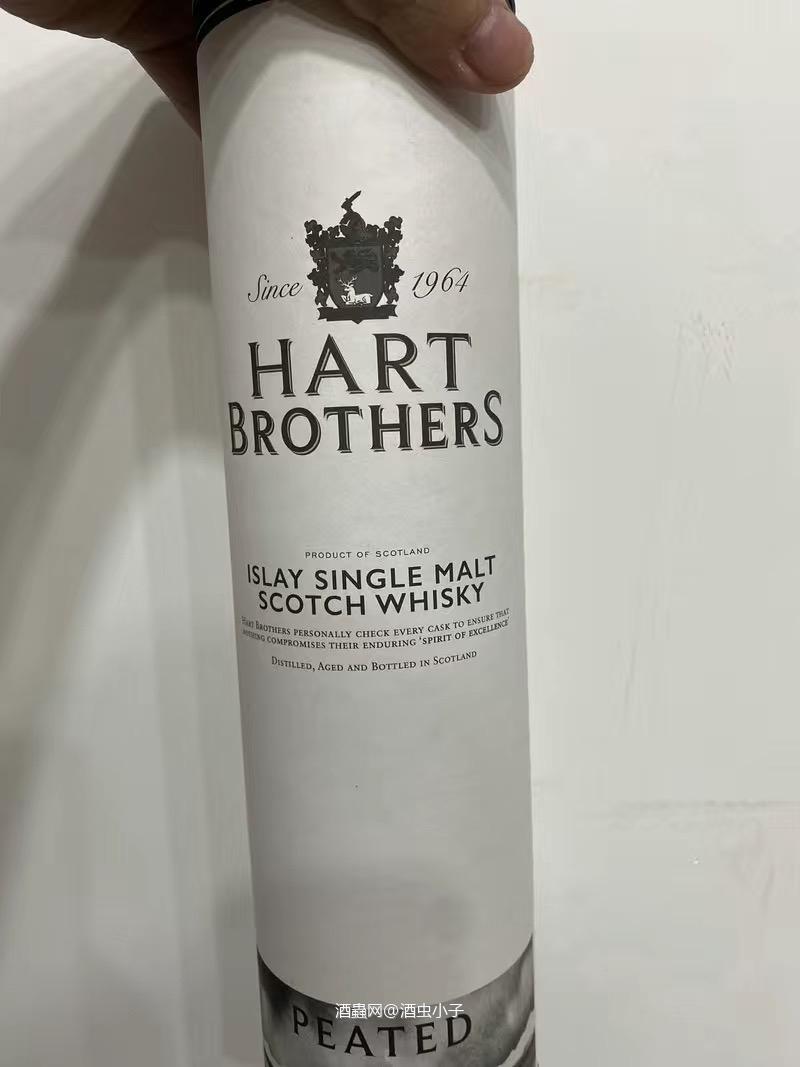 先醒醒，年底了，开几支适合冬天的一直想喝的，也喝点好点犒劳一下自己，另外一只还在纠结开啥，明天起来再摸下柜子，准备迎接2025