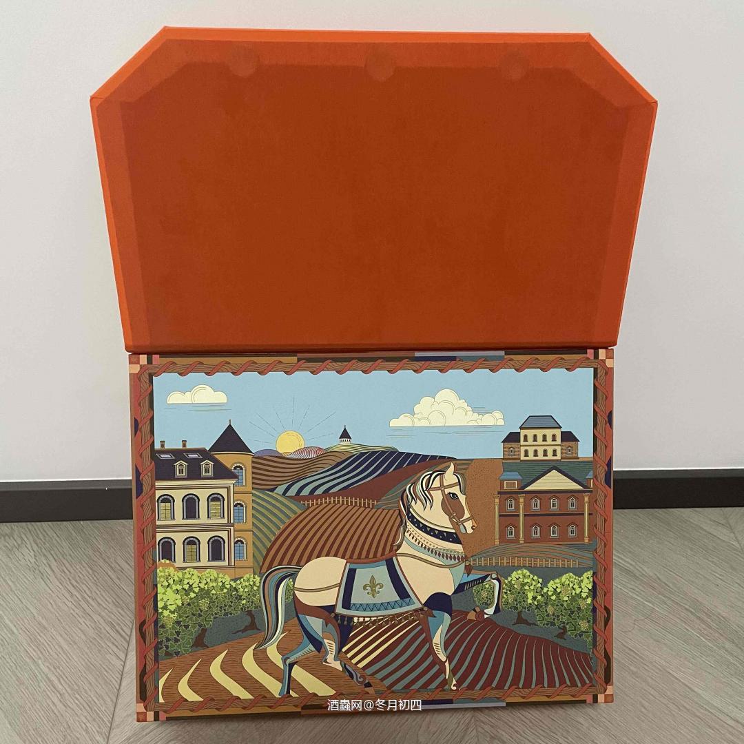 今晚收到个“爱马仕”<img src='https://sdata.whiskyworm.com/xcxpics/emoji_14.png' class='emoji' />