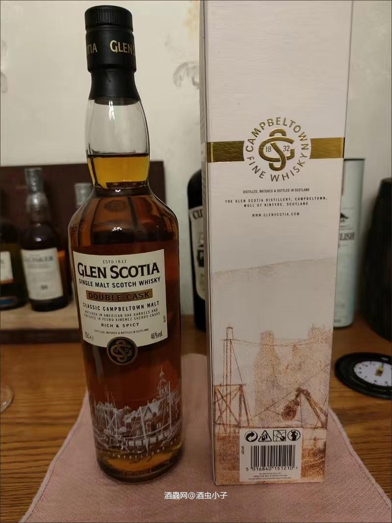 源自苏格兰[具体产区]，传承百年酿造工艺，格兰帝，经典再现。 精选优质大麦，采用传统壶式蒸馏，格兰帝，匠心独具。 烟熏、果香、花香等]，格兰帝，品味与众不同。