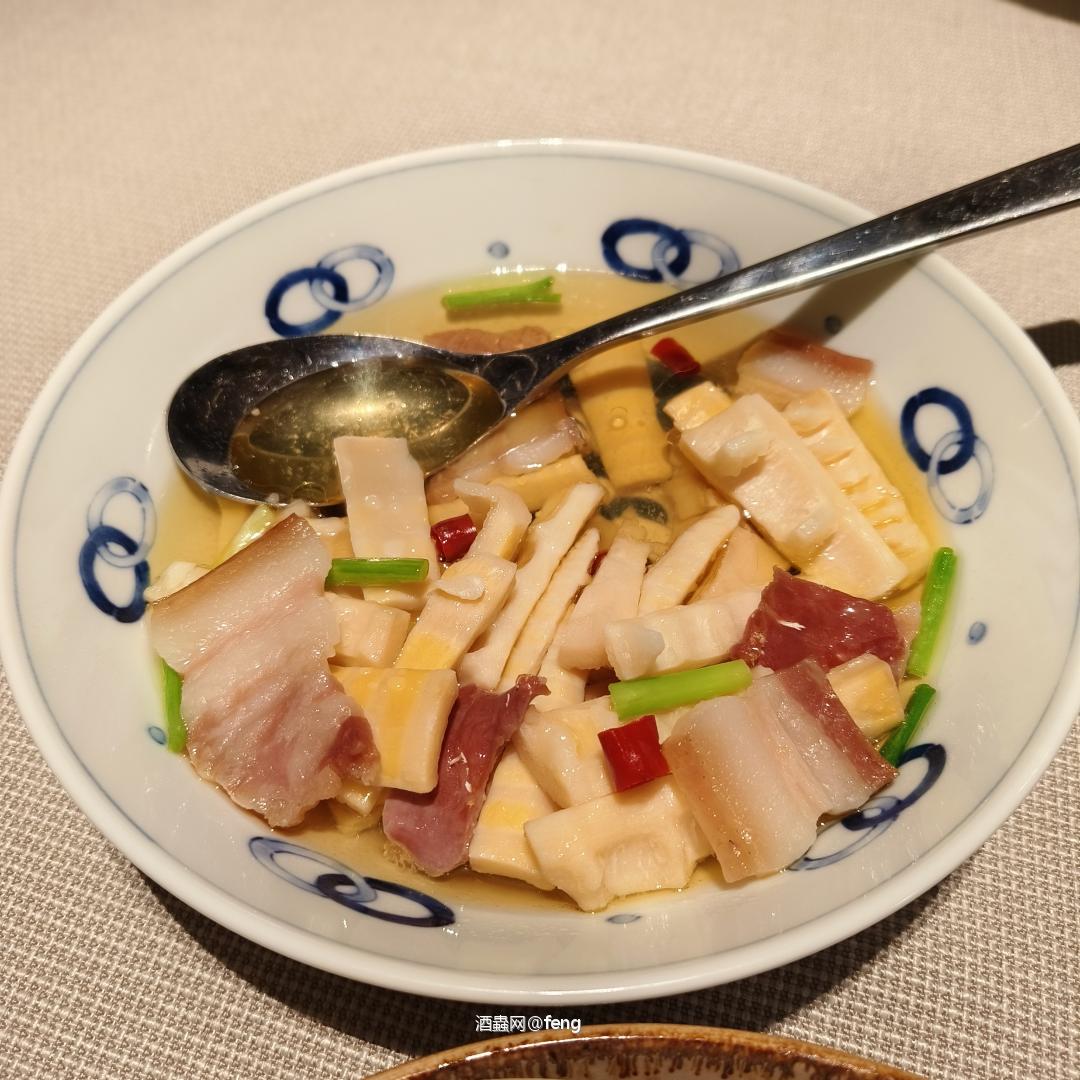 新荣记吃不起，吃个荣庄吧