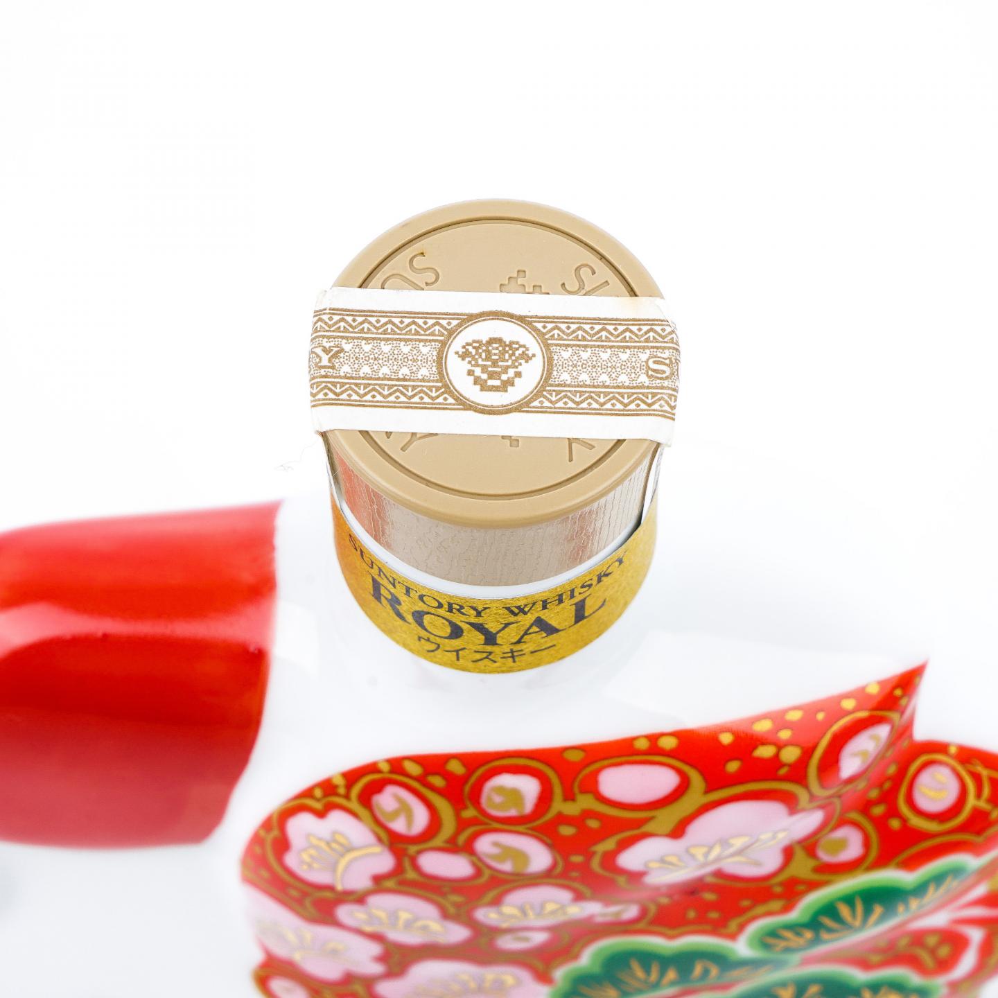 三得利 Royal生肖鸡纪念 金花头 陶瓷瓶 600ml