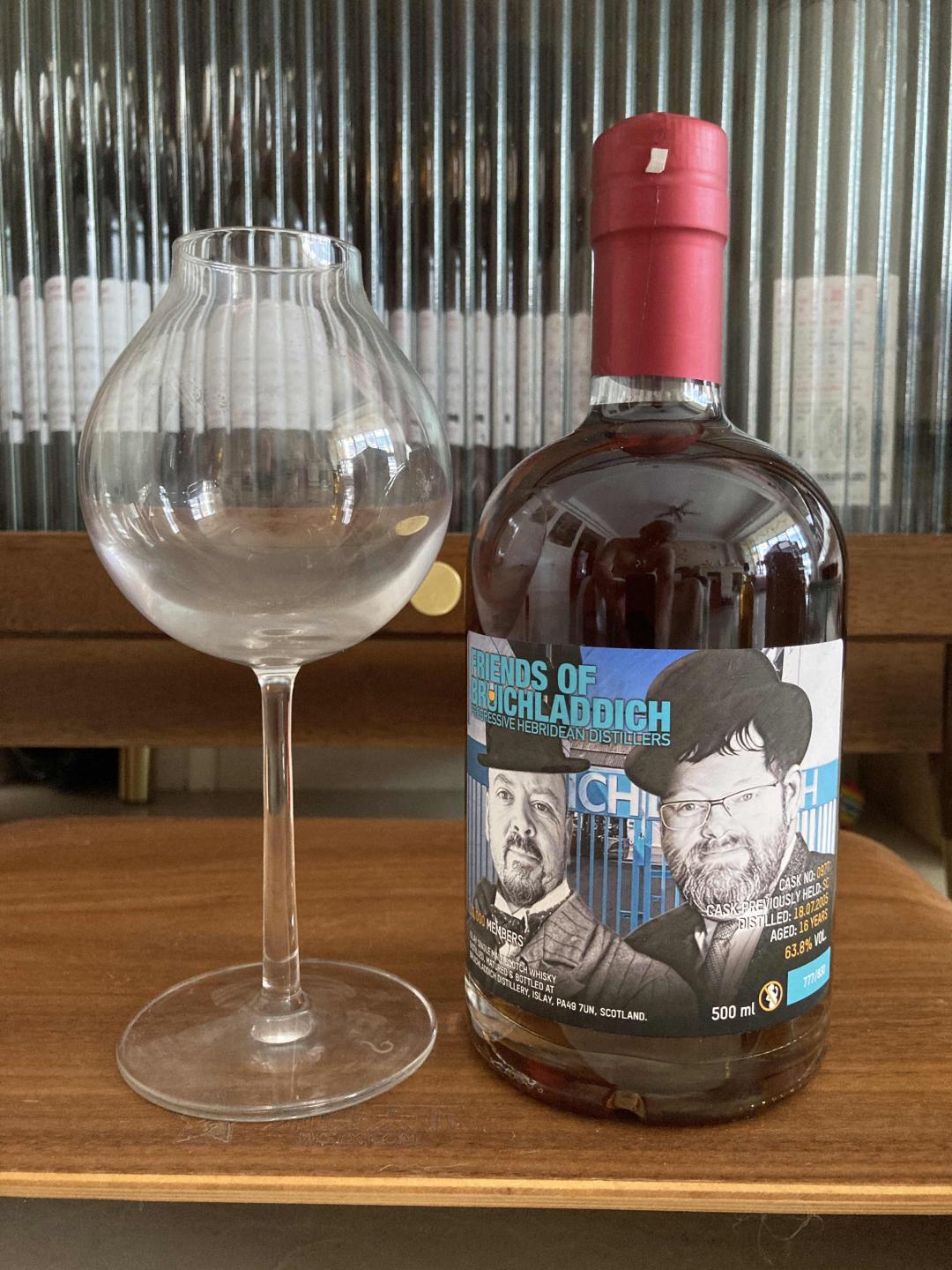 布赫拉迪 2022岛节限定款 16年 雪莉单桶 桶号0977 限量830瓶 限量号777 Mini装500ml