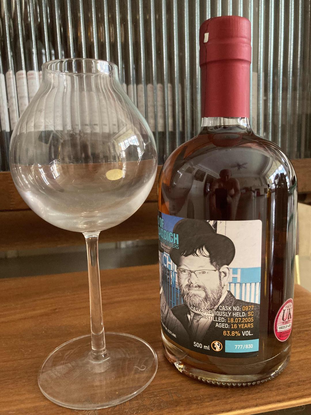 布赫拉迪 2022岛节限定款 16年 雪莉单桶 桶号0977 限量830瓶 限量号777 Mini装500ml