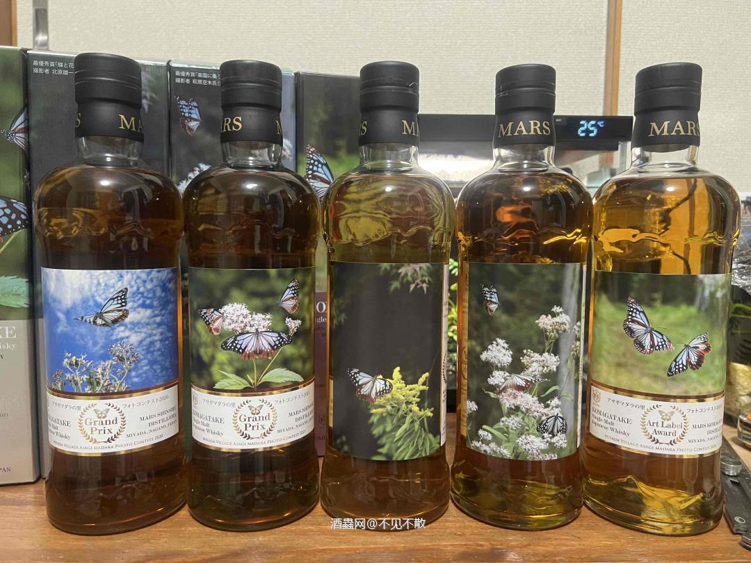 驹之岳浅葱班2020/21/22/23/24 每款装瓶一千来瓶 好看好喝好价<img src='https://sdata.whiskyworm.com/xcxpics/emoji_85.png' class='emoji' />