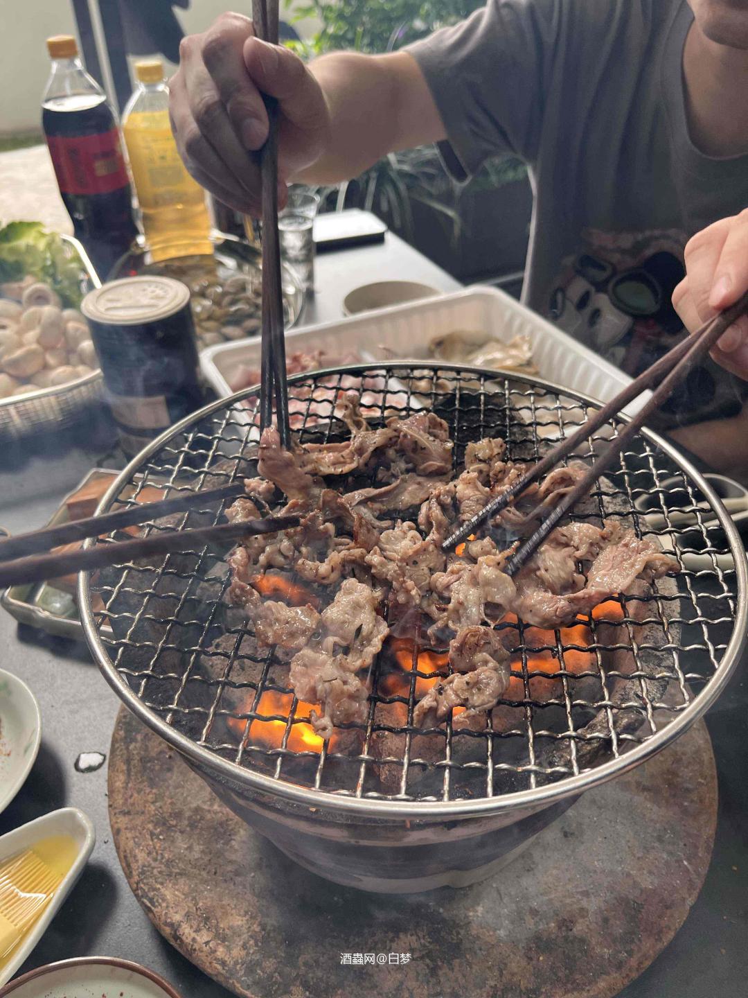 喝酒吃肉