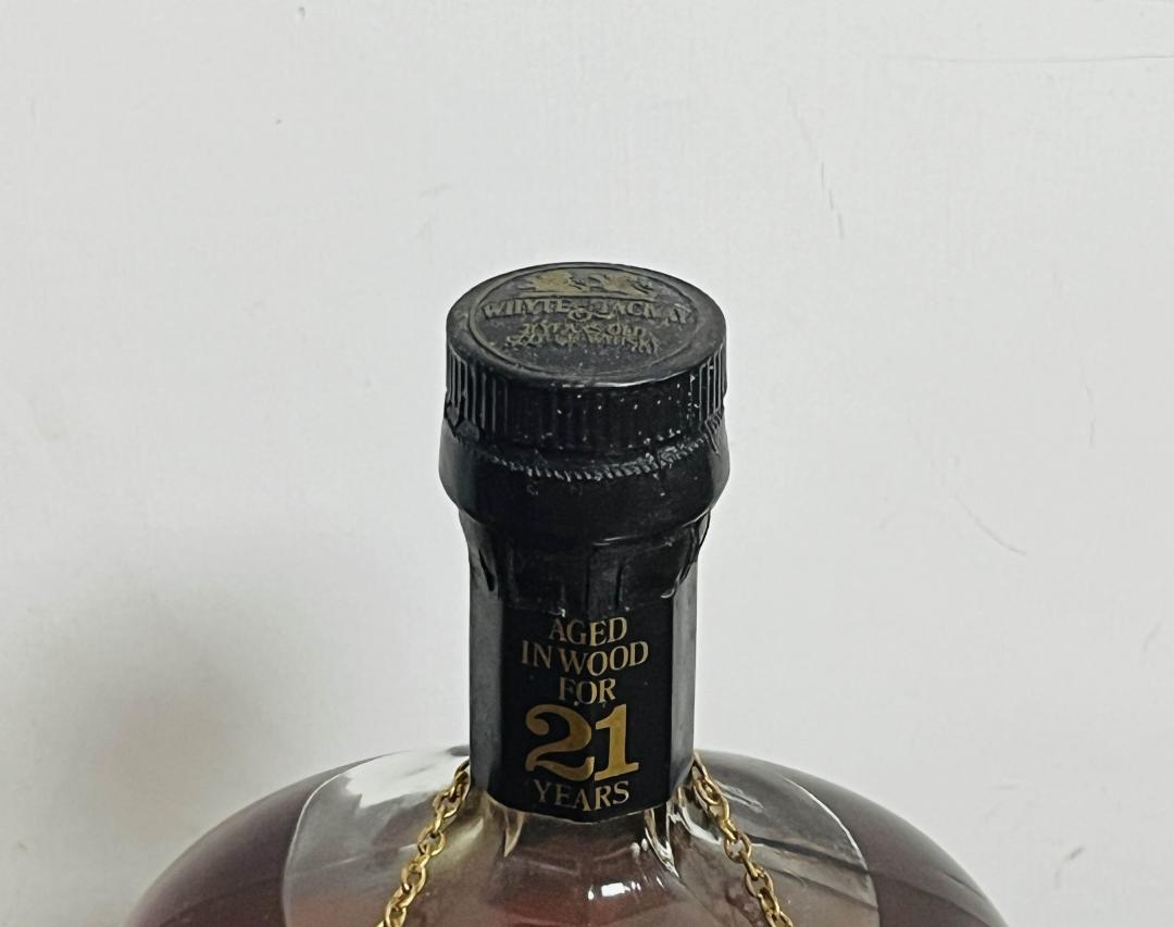 80年代 怀特·马凯 双狮21年水晶瓶雪莉桶威士忌