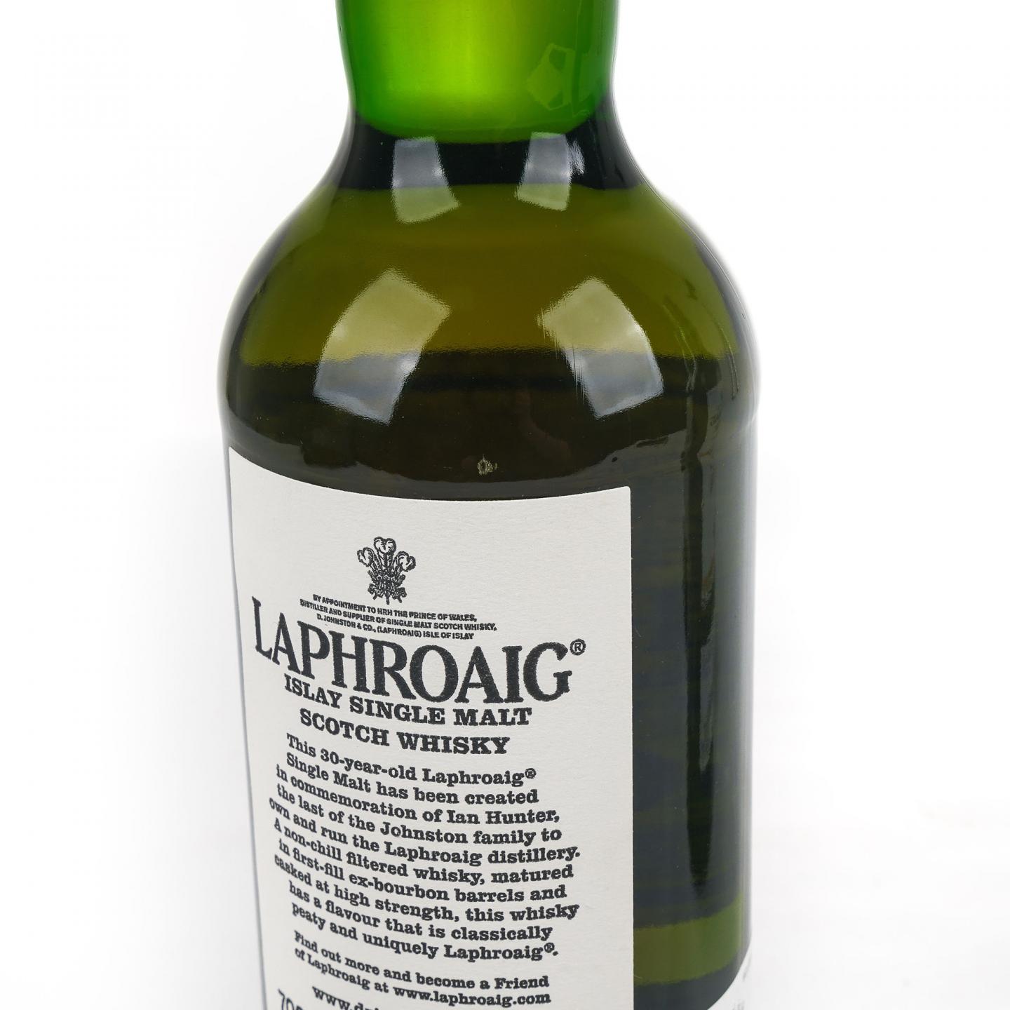 Laphroaig 拉弗格 30/33年 伊恩·亨特之书 1-3版 3支组