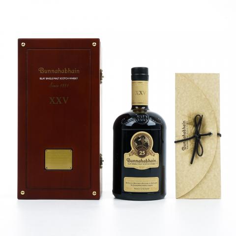 Bunnahabhain 布纳哈本 25年 XXV 礼盒