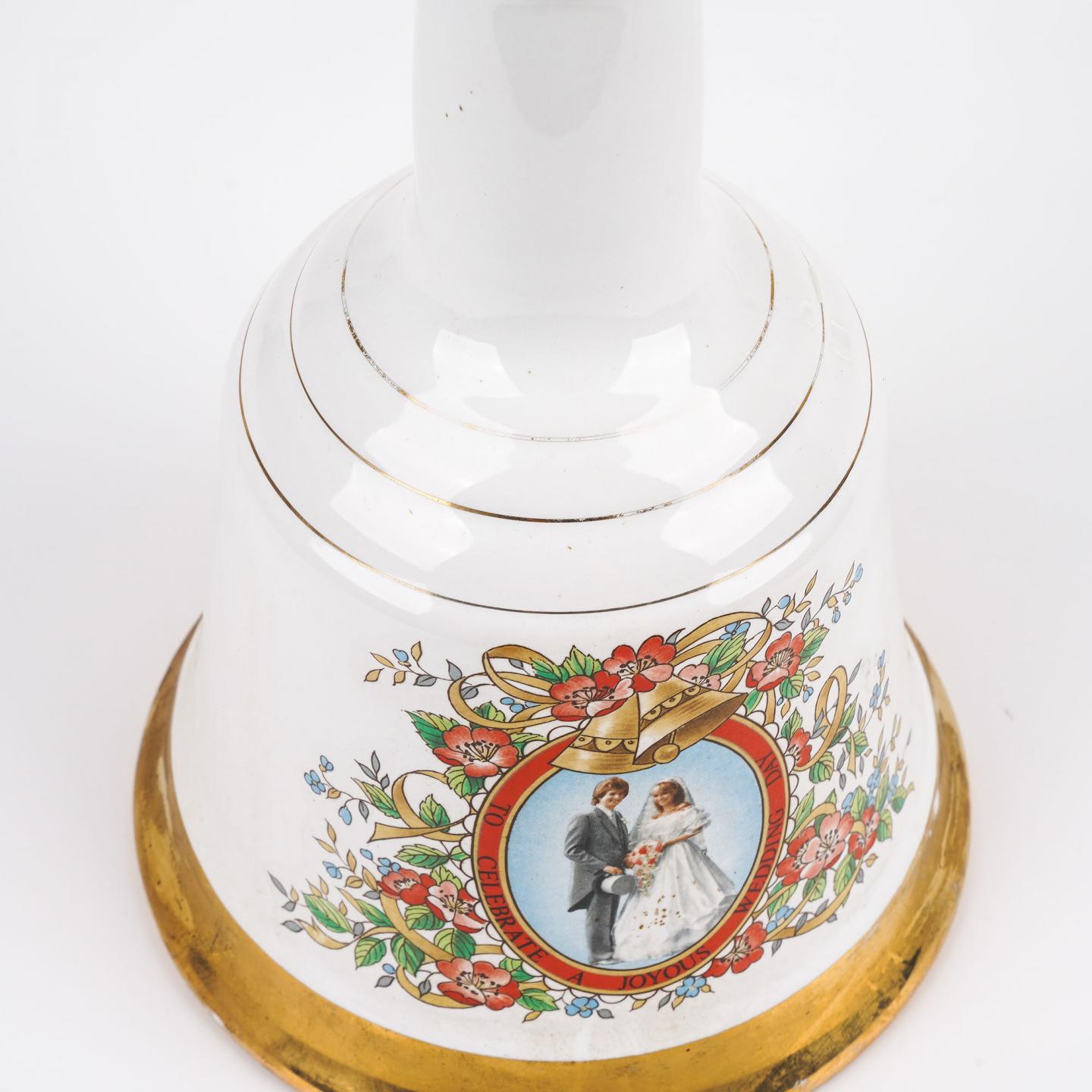 Bell’s 金铃 欢乐婚礼纪念版 调和威士忌 750ml