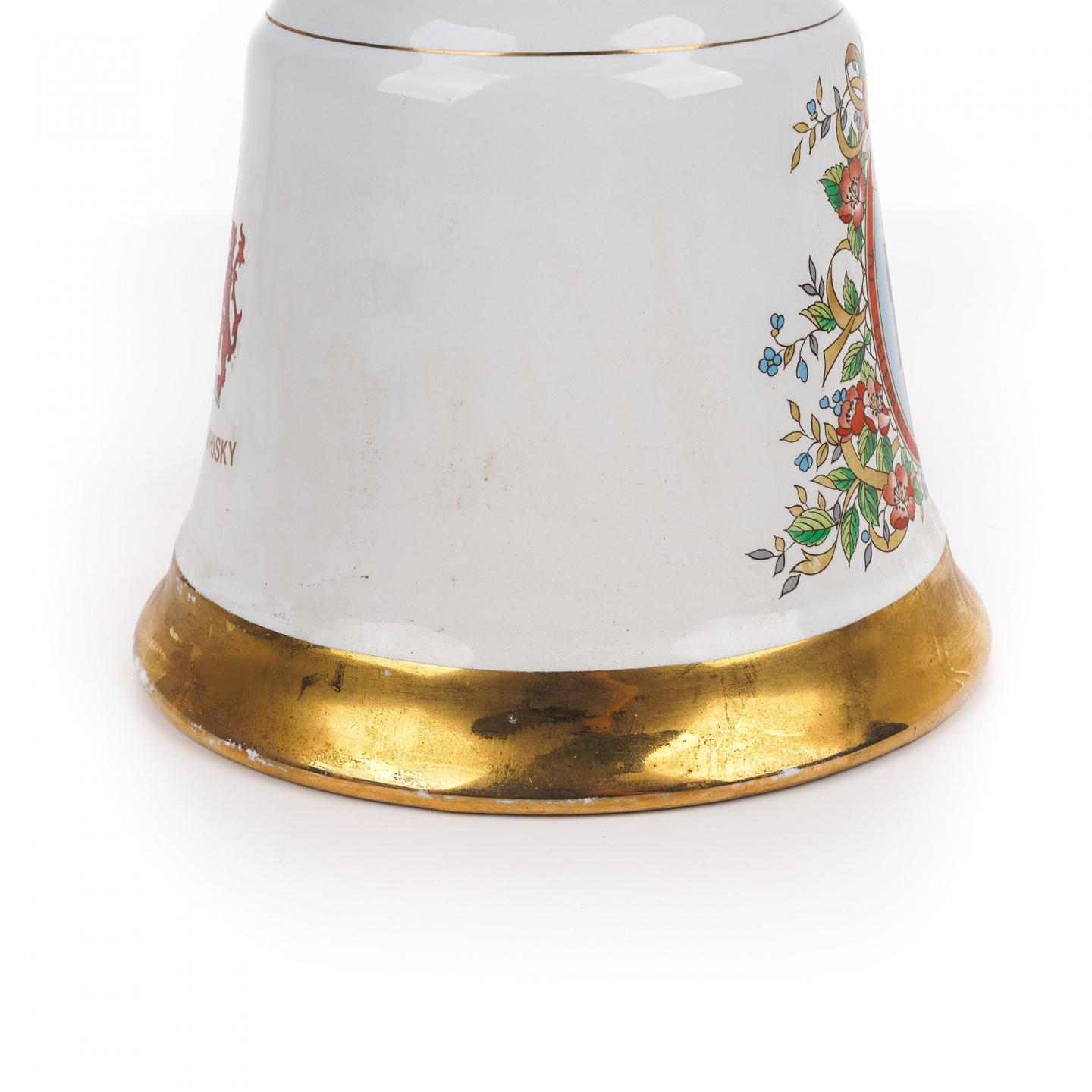 Bell’s 金铃 欢乐婚礼纪念版 调和威士忌 750ml