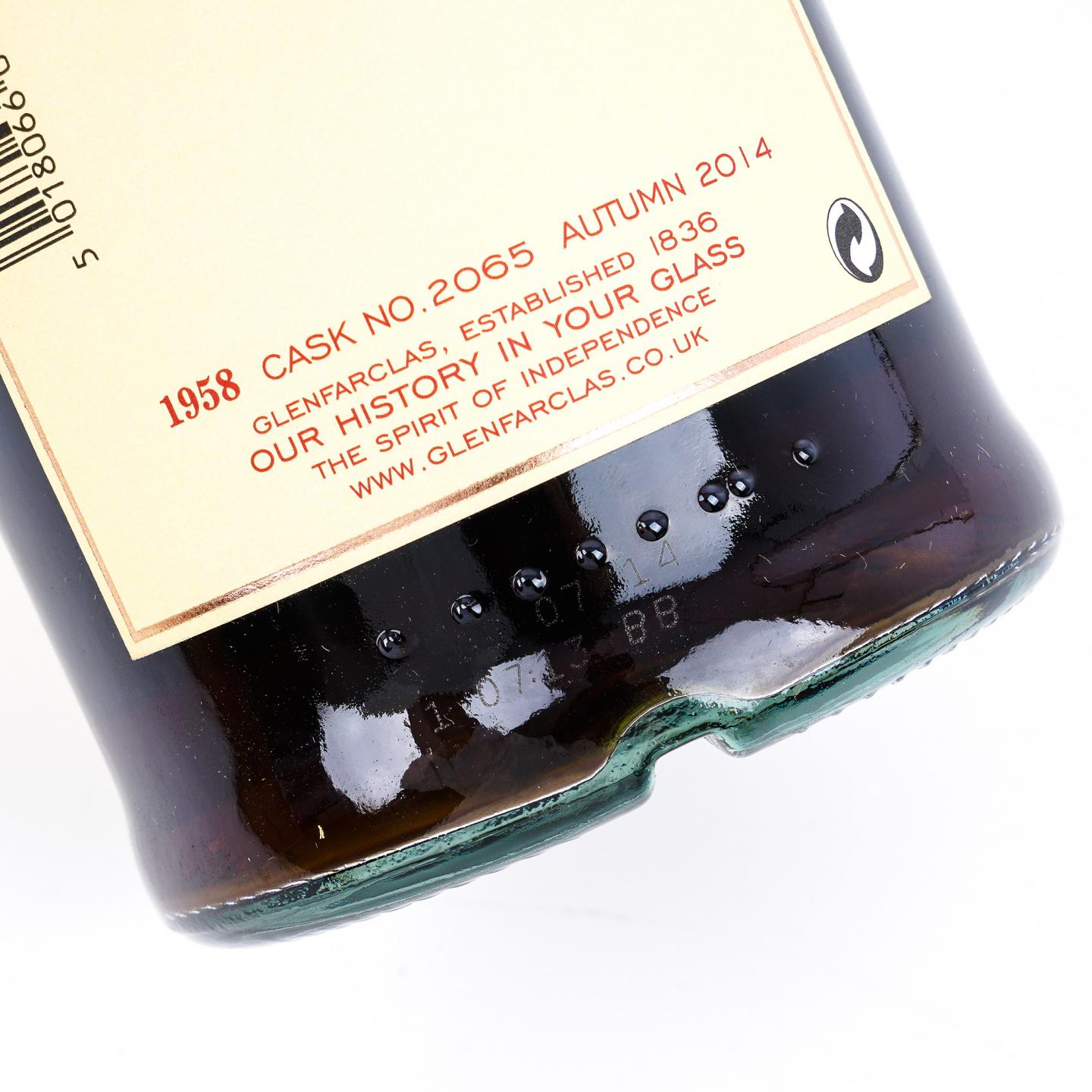 Glenfarclas 格兰花格 1958-2014 家族桶#2065