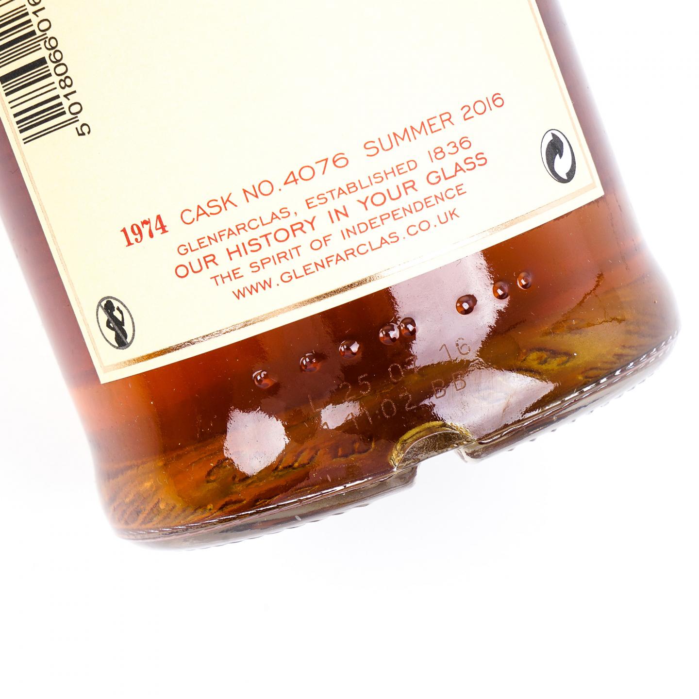 Glenfarclas 格兰花格 1974-2016 家族桶#4076