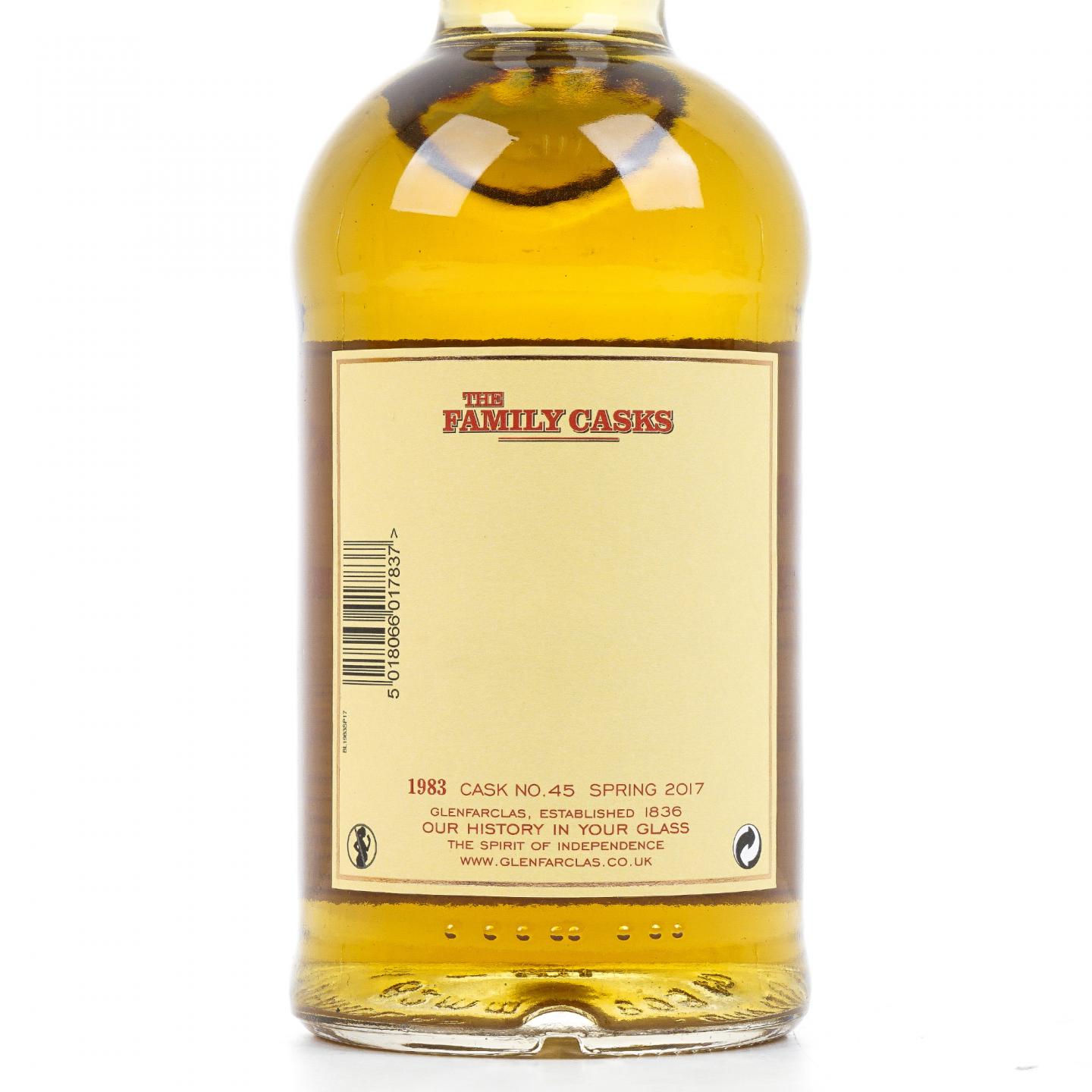 Glenfarclas 格兰花格 1983-2017 家族桶#45