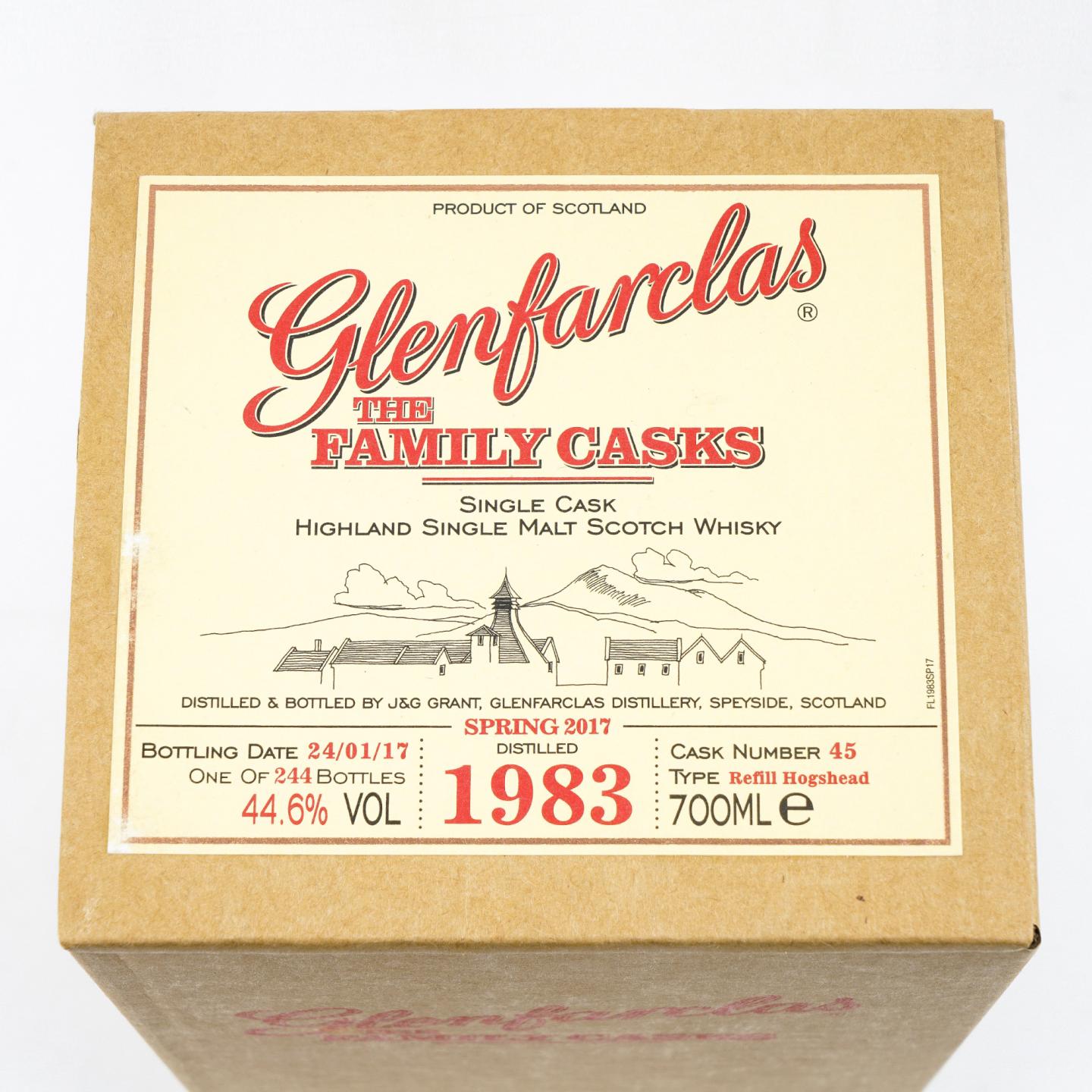 Glenfarclas 格兰花格 1983-2017 家族桶#45