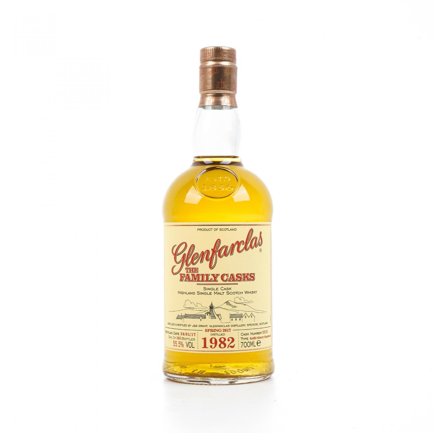 Glenfarclas 格兰花格 1982-2017 家族桶#2215