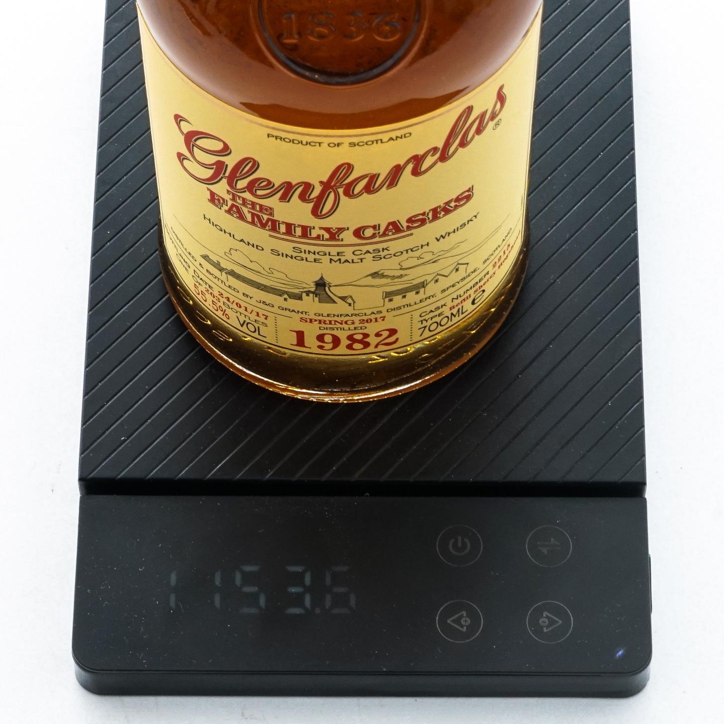 Glenfarclas 格兰花格 1982-2017 家族桶#2215