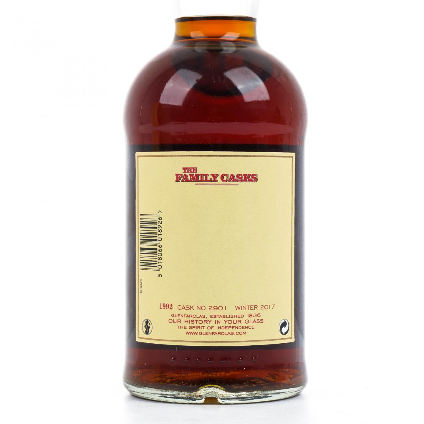 Glenfarclas 格兰花格 1992-2017 家族桶 雪莉单桶#2901