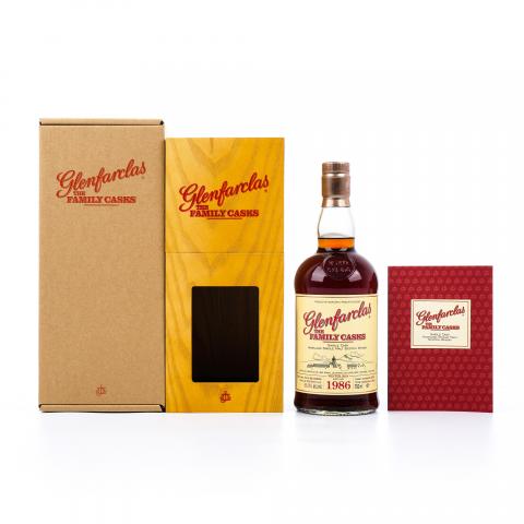 Glenfarclas 格兰花格 1986-2018 家族桶#4335