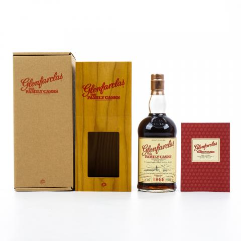 Glenfarclas 格兰花格 1966-2017 家族桶 雪莉单桶#4199