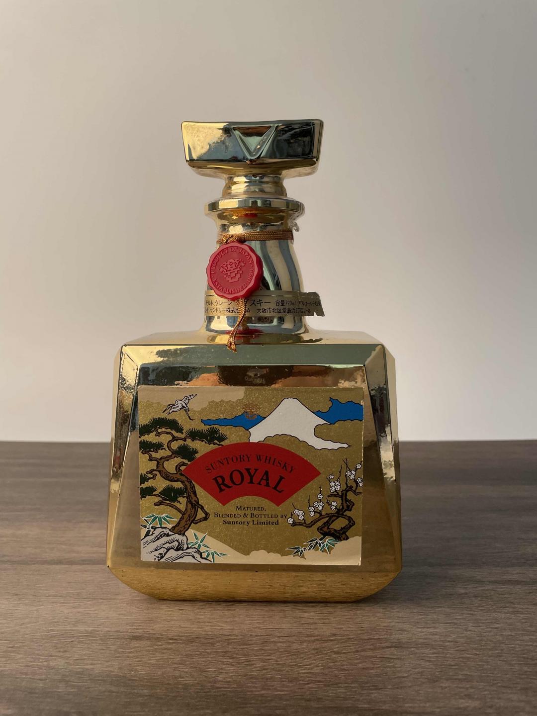 90年代金花洛雅金瓶威士忌 松竹菊