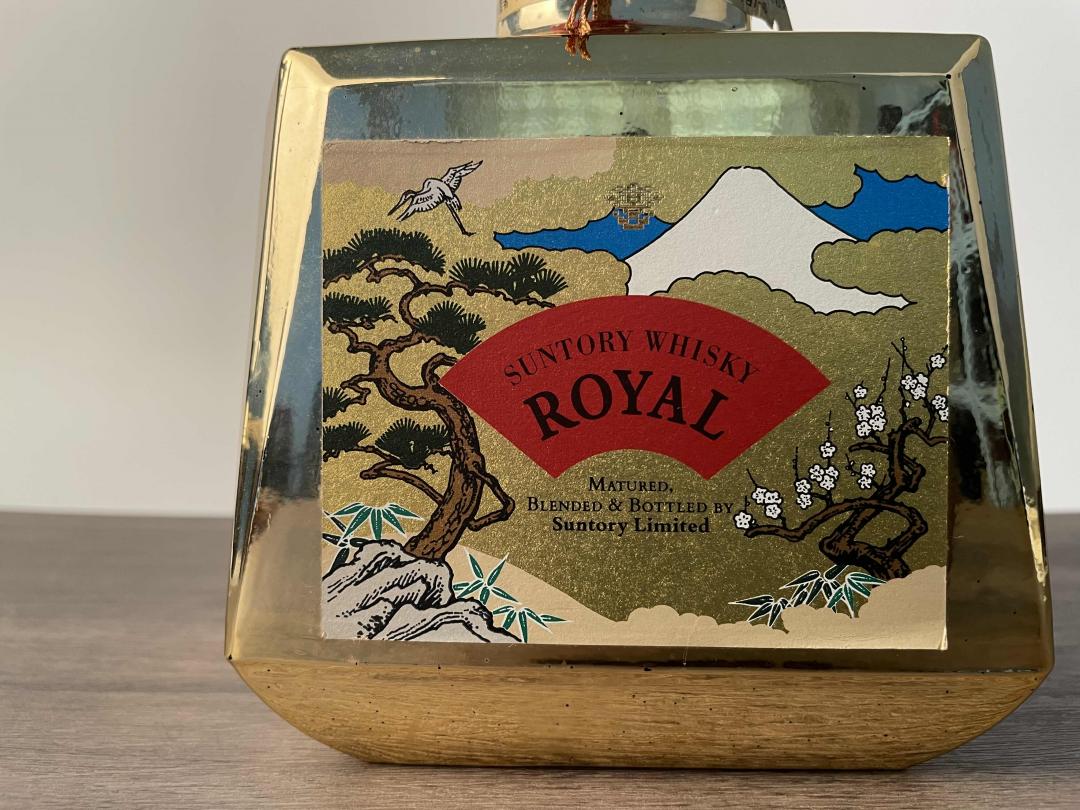 90年代金花洛雅金瓶威士忌 松竹菊