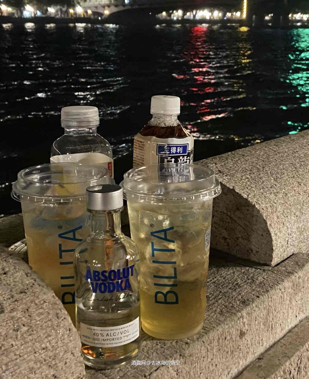 夜游珠江走到哪里喝到哪里
