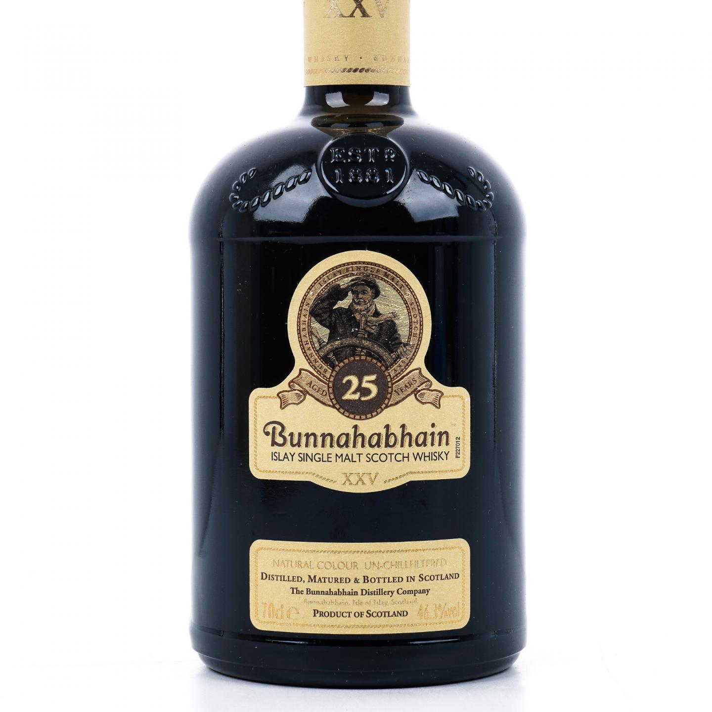 Bunnahabhain 布纳哈本 25年 XXV 礼盒