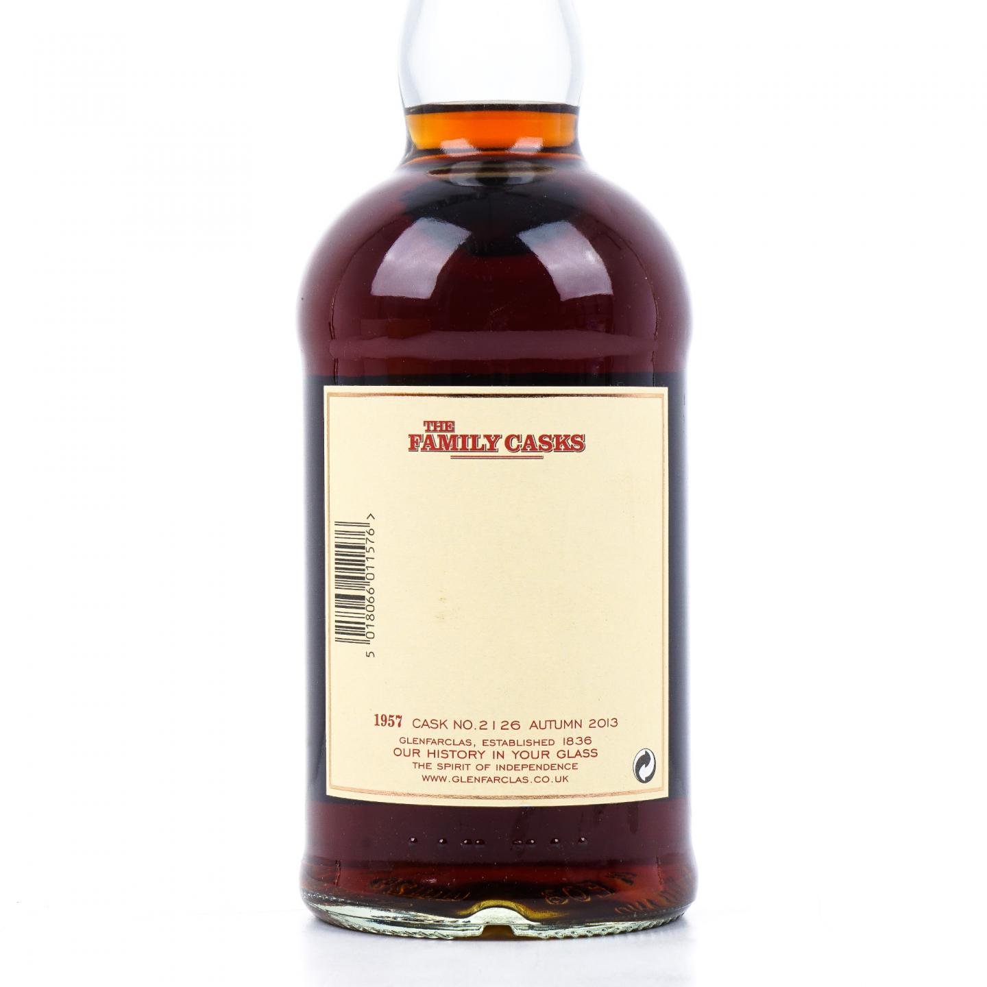 Glenfarclas 格兰花格 1957-2013 家族桶#2126