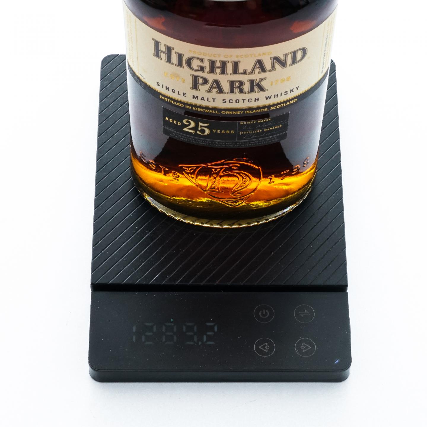 Highland Park 高原骑士 25年 48.1%Vol. 700ml