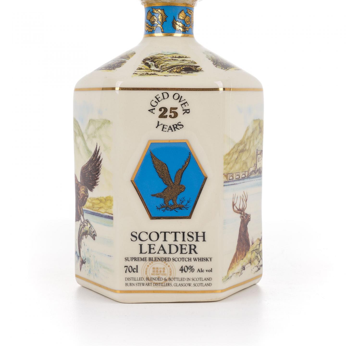 Scottish Leader 领导者 Over 25年 陶瓷瓶 调和 700ml
