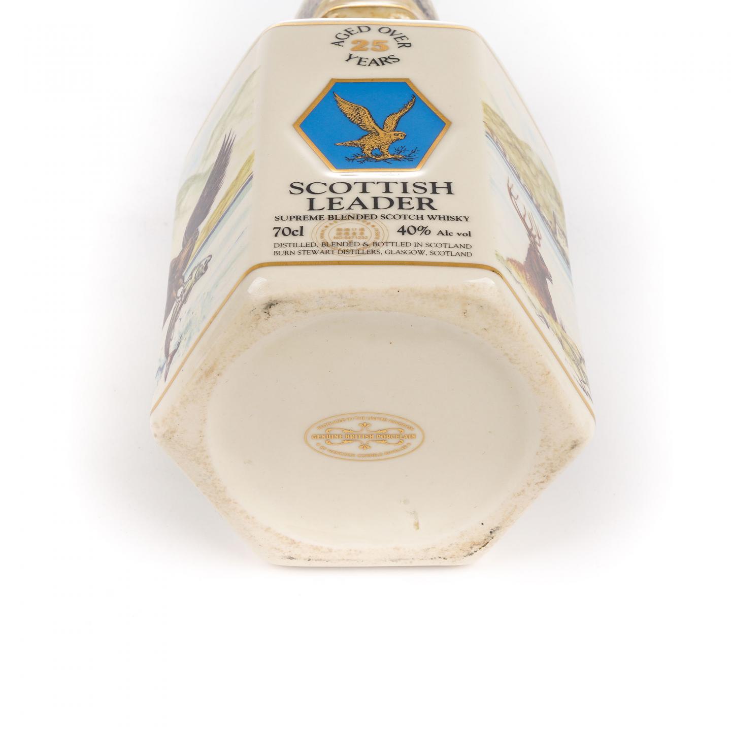 Scottish Leader 领导者 Over 25年 陶瓷瓶 调和 700ml