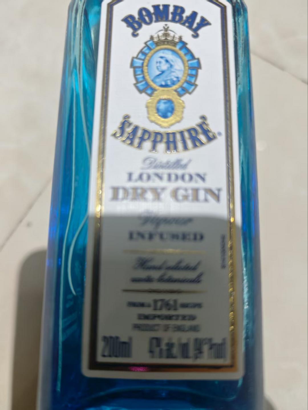 亚伯乐10年送孟买蓝宝石金酒