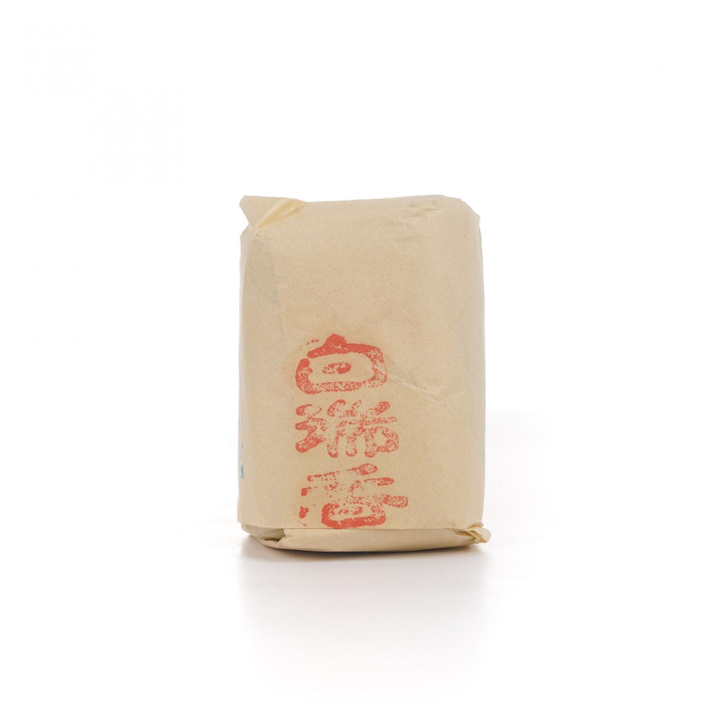 White Horse 白马 调和 700ml/750ml 2支组 附赠甲级武夷名枞白瑞香茶叶50g