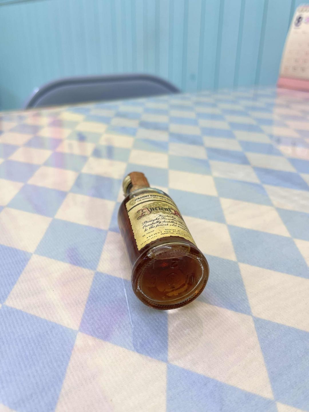 70年代 波本 小酒版*2