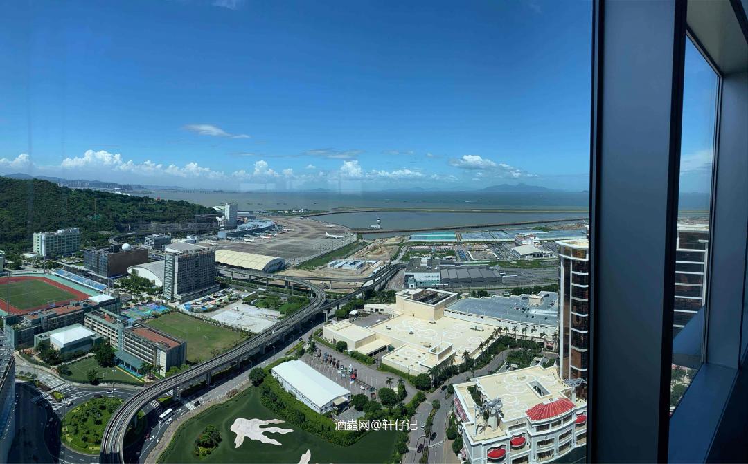 澳门君悦酒店，任饮任吃